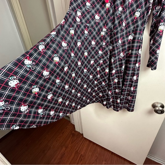 Hello Kitty X Unique Vintage Hello Gorgeous Christmas Character Dress NWT 3X - Picture 12 of 16